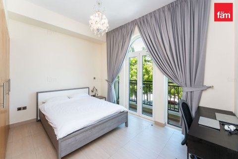 Вилла Jumeirah Park, Дубай, БАӘ-да 4 жатын бөлмелер, 513.6 м² № 715351 - фото 15