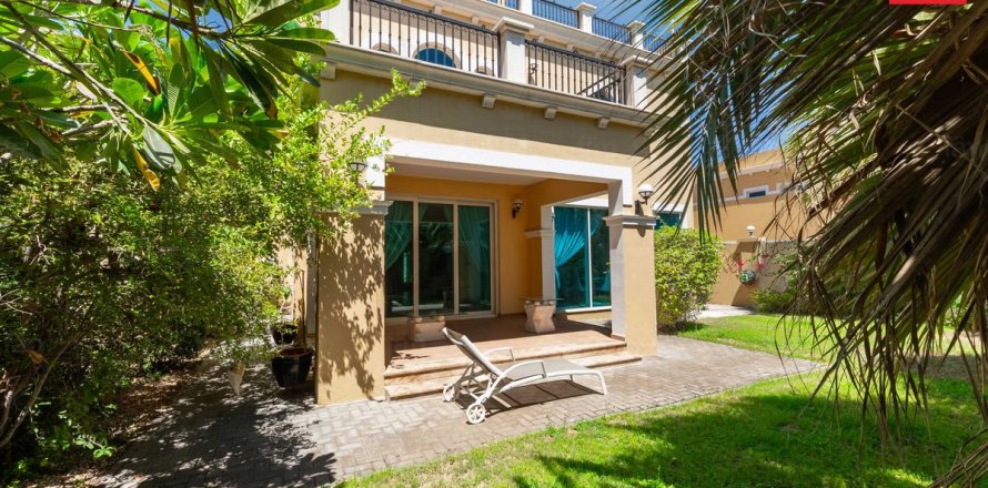 Вилла Jumeirah Park, Дубай, БАӘ-да 4 жатын бөлмелер, 513.6 м² № 715351
