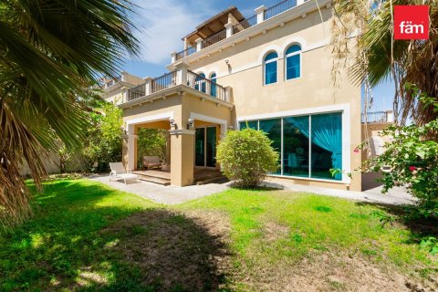 Вилла Jumeirah Park, Дубай, БАӘ-да 4 жатын бөлмелер, 513.6 м² № 715351 - фото 2