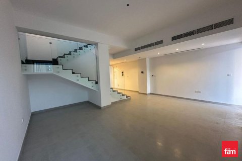 Villa sa Dubai, UAE 3 silid-tulugan, 261.4 sq.m. № 715353 - larawan 1