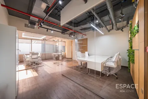 Kancelář v Jumeirah Lake Towers, Dubai, SAE 52 m² Č.: 661166 - fotografie 1