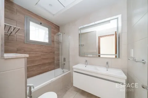 Vilă de închiriat în Al Furjan, Dubai, EAU 4 dormitoare, 152 mp.  №661162 - poză 12