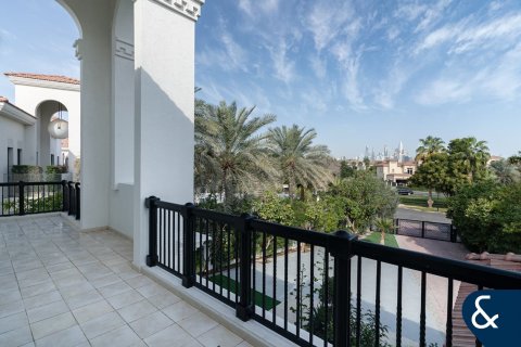 Vila v Jumeirah Islands, Dubai, SAE 5 spální, 1139 m2 č. 688845 - Fotografia 23