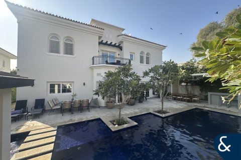 Vila v Arabian Ranches, Dubai, SAE 5 spální, 409 m2 č. 688841 - Fotografia 1
