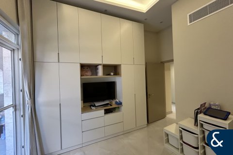 Apartament në Motor City, Dubai, Emiratet e Bashkuara Arabe 3 dhoma gjumi, 198 m2. № 688843 - Foto 16