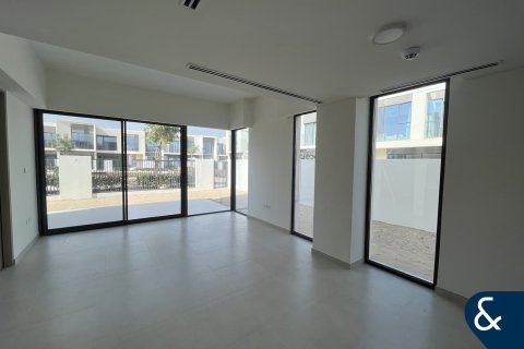 Radový dom v The Valley, Dubai, SAE 4 spálne, 258 m2 č. 688844 - Fotografia 4