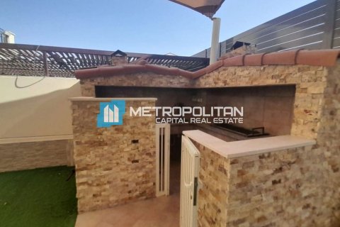 Vila v Abu Dhabi, SAE 5 spální, 351.8 m2 č. 659845 - Fotografia 16