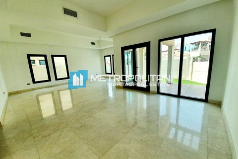 Vila v Abu Dhabi, SAE 5 spální, 351.8 m2 č. 659845 - Fotografia 8