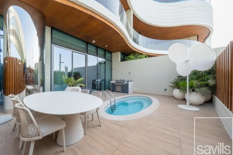 Huoneisto Jumeirah, Dubai, Arabiemiraatit 3 makuuhuonetta, 422 m2 № 647356 - kuva 12