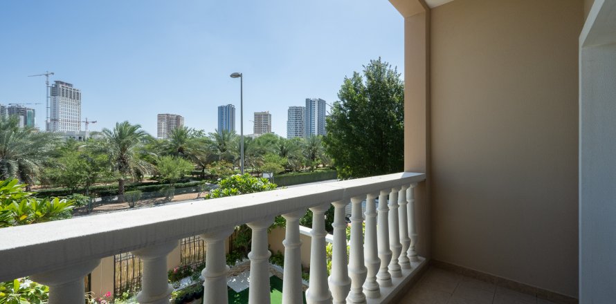 阿联酋 Dubai Jumeirah Village Circle 联排别墅  3 卧, 277.97 平方米 , 编号 764332