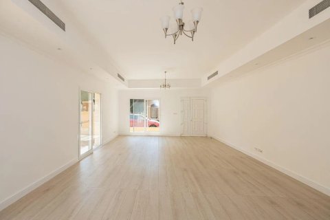 Dubai Silicon Oasis, Dubai, BAE’de kiralık villa 4 yatak odası, 288 m&sup2; No 764327 - fotoğraf 9