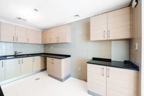 Apartment in Al Reem Island, Abu Dhabi, UAE 2 bedrooms, 142 sq.m. № 764331 - photo 13