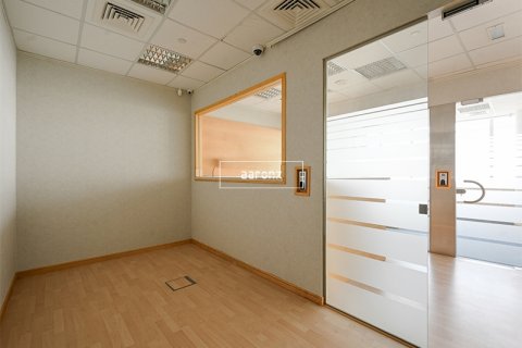 Office til leje i Jumeirah Lake Towers, Dubai, UAE 169.4 kvm № 641245 - foto 7
