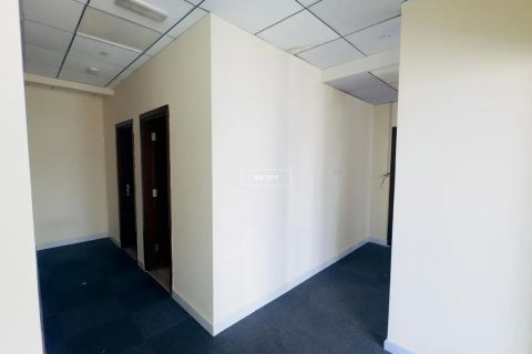Снять в аренду офис в Бизнес-Бэй, Дубай, ОАЭ 104.2м2, № 641244 - фото 7