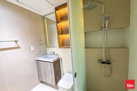 Apartament de închiriat în Business Bay, Dubai, EAU 2 dormitoare, 108.8 mp.  №713068 - poză 14
