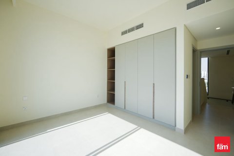 Dubai, BAE’de satılık sıra ev 3 yatak odası, 174 m² No 710786 - fotoğraf 12