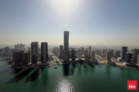 Apartmen di Business Bay, Dubai, UAE 2 bilik tidur, 87.9 meter persegi № 689509 - foto 14