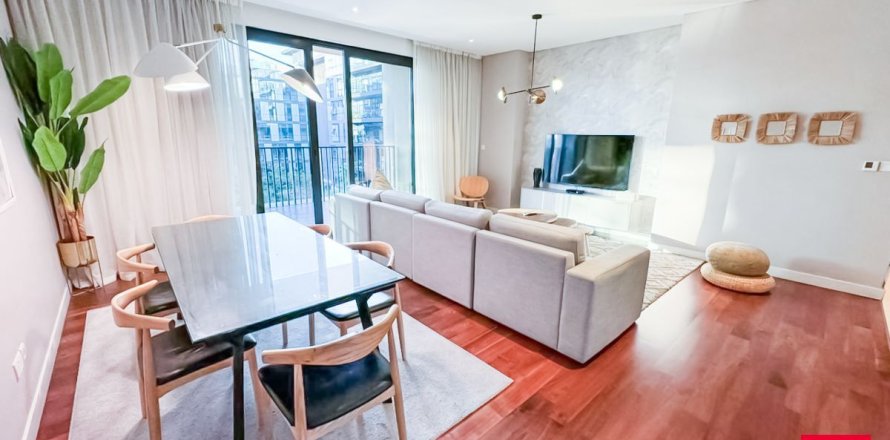 Leilighet i City Walk, Dubai, Emiratene 2 soverom, 161.5 kvm nr. 689503