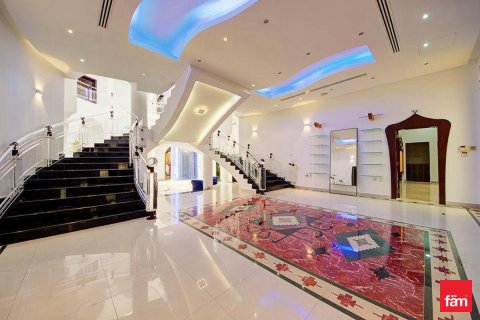 Villa em Dubai, EAU 8 quartos, 1723.6 m2 № 689505
