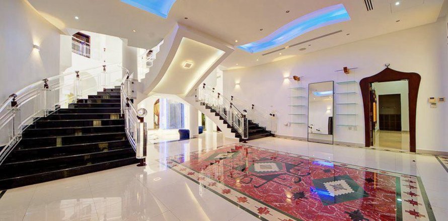 Huvila Dubai, Arabiemiraatit 8 makuuhuonetta, 1723.6 m2 № 689505
