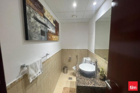 Appartamento in affitto a Dubai, EAU 2 camere da letto, 119.8 mq. № 689506 - foto 15