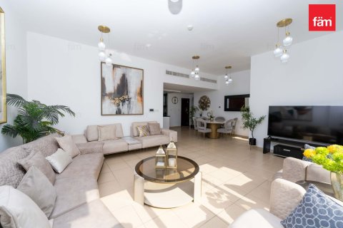 Apartament do wynajęcia w Dubai, ZEA 2 sypialnie, 119.8 mkw., nr 689506 - zdjęcie 8