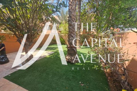 Villa Abu Dhabijā, AAE 4 istabas, 320 m2 Nr. 652772 - attēls 18