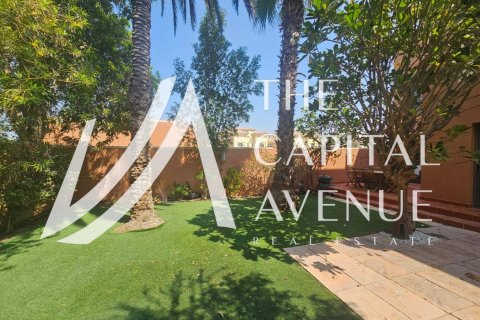 Villa Abu Dhabijā, AAE 4 istabas, 320 m2 Nr. 652772 - attēls 19