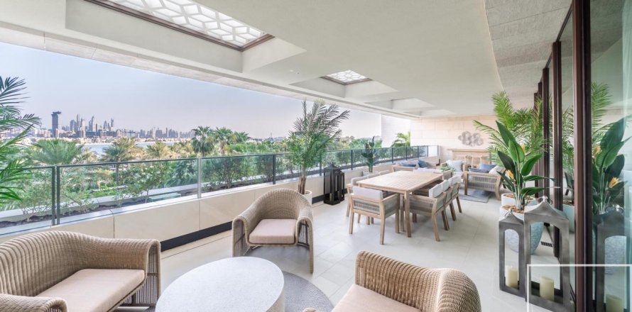 Korter asukohaga Palm Jumeirah, Dubai, AÜE: 3 magamistoaga, 338 m² Nr 638035