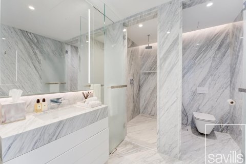 דירה למכירה ב Palm Jumeirah, Dubai, איחוד האמירויות  3 חדרי שינה, 338 מ"ר, מספר 638035 - תמונה 18