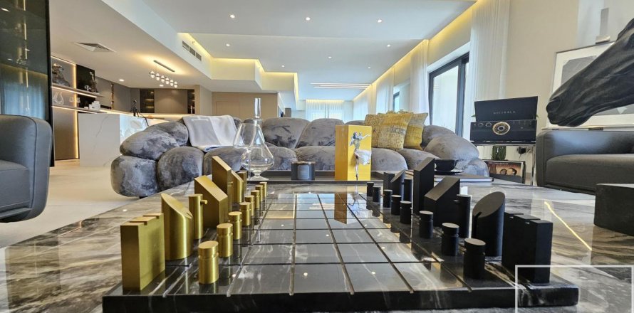 Byt v Business Bay, Dubai, SAE 4 ložnice, 321 m² Č.: 638037