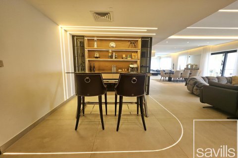 Byt v Business Bay, Dubai, SAE 4 ložnice, 321 m² Č.: 638037 - fotografie 10