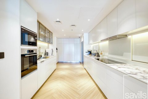 Villetta a schiera in vendita a Palm Jumeirah, Dubai, EAU 3 camere da letto, 721 mq. № 680710 - foto 10