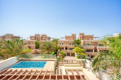 Villetta a schiera in vendita a Palm Jumeirah, Dubai, EAU 3 camere da letto, 721 mq. № 680710 - foto 11