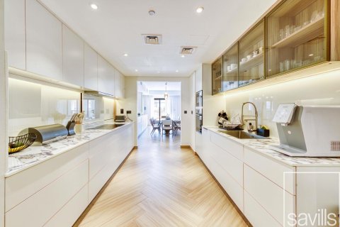 Villetta a schiera in vendita a Palm Jumeirah, Dubai, EAU 3 camere da letto, 721 mq. № 680710 - foto 9