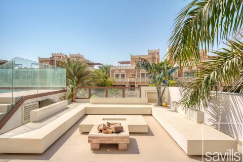 Villetta a schiera in vendita a Palm Jumeirah, Dubai, EAU 3 camere da letto, 721 mq. № 680710 - foto 5
