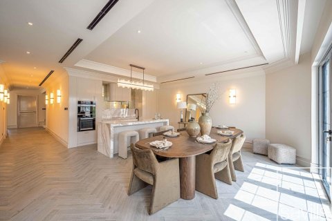 Vilë në Palm Jumeirah, Dubai, Emiratet e Bashkuara Arabe 5 dhoma gjumi, 683 m2. № 680754 - Foto 6