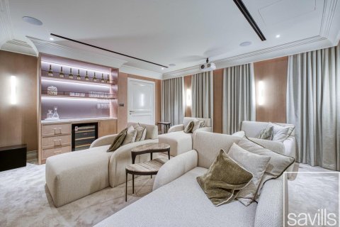 Vilë në Palm Jumeirah, Dubai, Emiratet e Bashkuara Arabe 5 dhoma gjumi, 683 m2. № 680754 - Foto 10