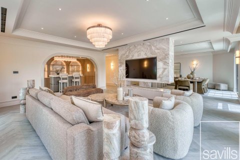 Vilë në Palm Jumeirah, Dubai, Emiratet e Bashkuara Arabe 5 dhoma gjumi, 683 m2. № 680754 - Foto 4