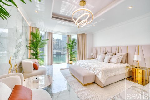 Vilë në Palm Jumeirah, Dubai, Emiratet e Bashkuara Arabe 6 dhoma gjumi, 612 m2. № 680753 - Foto 13