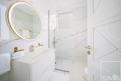 Vilë në Palm Jumeirah, Dubai, Emiratet e Bashkuara Arabe 6 dhoma gjumi, 612 m2. № 680753 - Foto 23