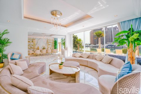 Vilë në Palm Jumeirah, Dubai, Emiratet e Bashkuara Arabe 6 dhoma gjumi, 612 m2. № 680753 - Foto 9