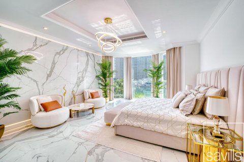 Vilë në Palm Jumeirah, Dubai, Emiratet e Bashkuara Arabe 6 dhoma gjumi, 612 m2. № 680753 - Foto 12