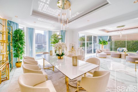 Vilë në Palm Jumeirah, Dubai, Emiratet e Bashkuara Arabe 6 dhoma gjumi, 612 m2. № 680753 - Foto 6