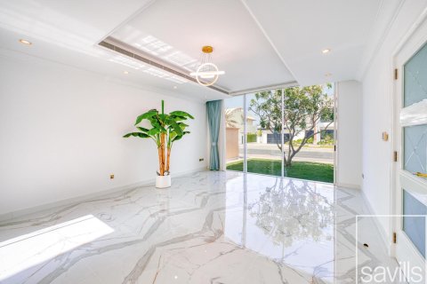 Vilë në Palm Jumeirah, Dubai, Emiratet e Bashkuara Arabe 6 dhoma gjumi, 612 m2. № 680753 - Foto 16