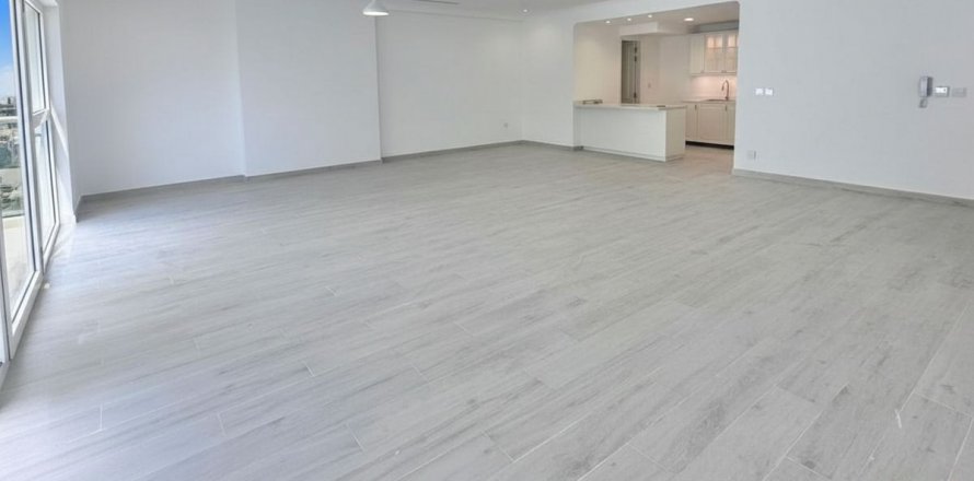Пәтер Дубай, БАӘ-да 3 жатын бөлмелер, 187.6 м² № 638329