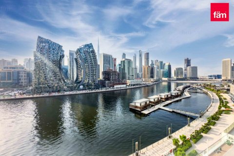 Appartamento in vendita a Business Bay, Dubai, EAU 2 camere da letto, 199 mq. № 638333 - foto 17