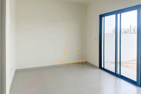 Vila v Dubai South (Dubai World Central), SAE 4 ložnice, 237 m² Č.: 688154 - fotografie 15