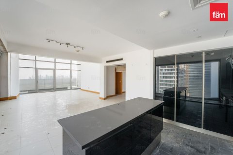 Appartement te huur in Dubai, VAE 1 slaapkamer, 170.8 vr.m., nr 661569 - foto 4