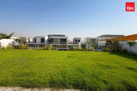 Al Furjan, Dubai, संयुक्त अरब अमीरात में विला, 4 बेडरूम, 584.5 वर्ग मीटर, संख्या 722069 - फ़ोटो 24